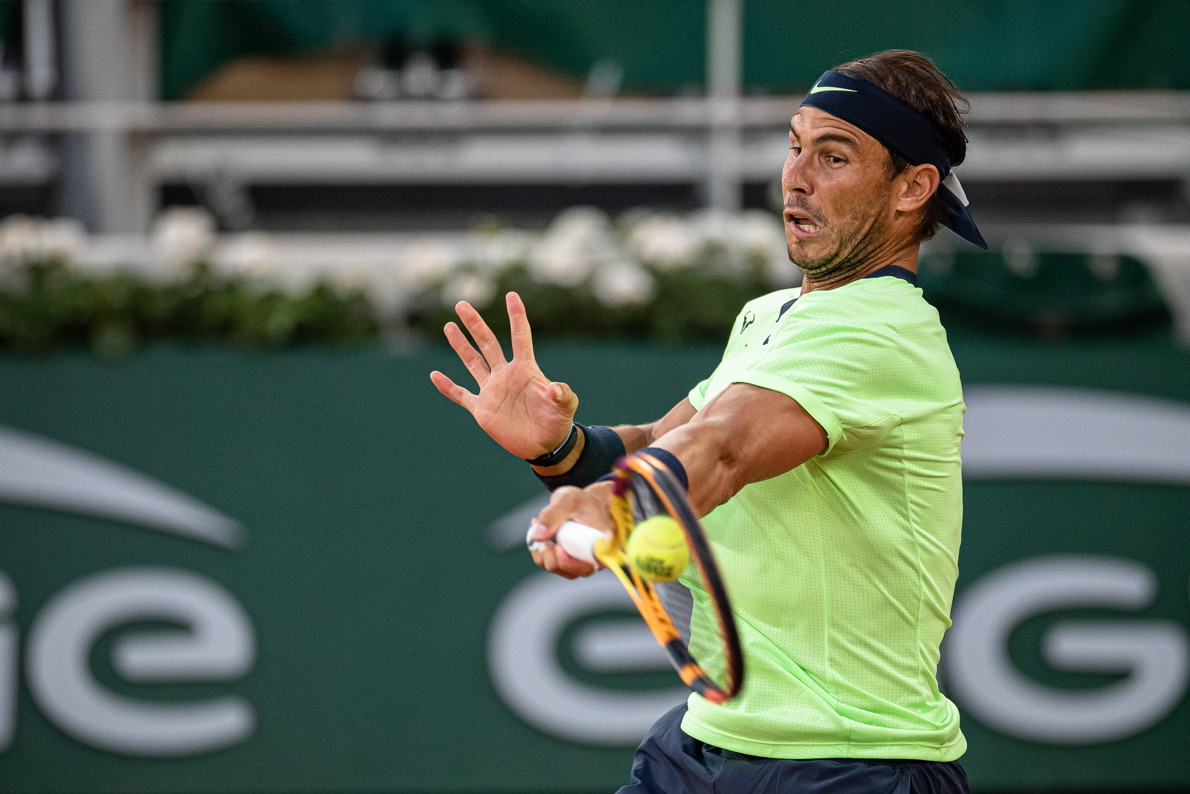 纳达尔连续十场比赛得分超过最后时刻胜出,公牛不断突破!全场沸腾不已(纳达尔和费德勒打多久)